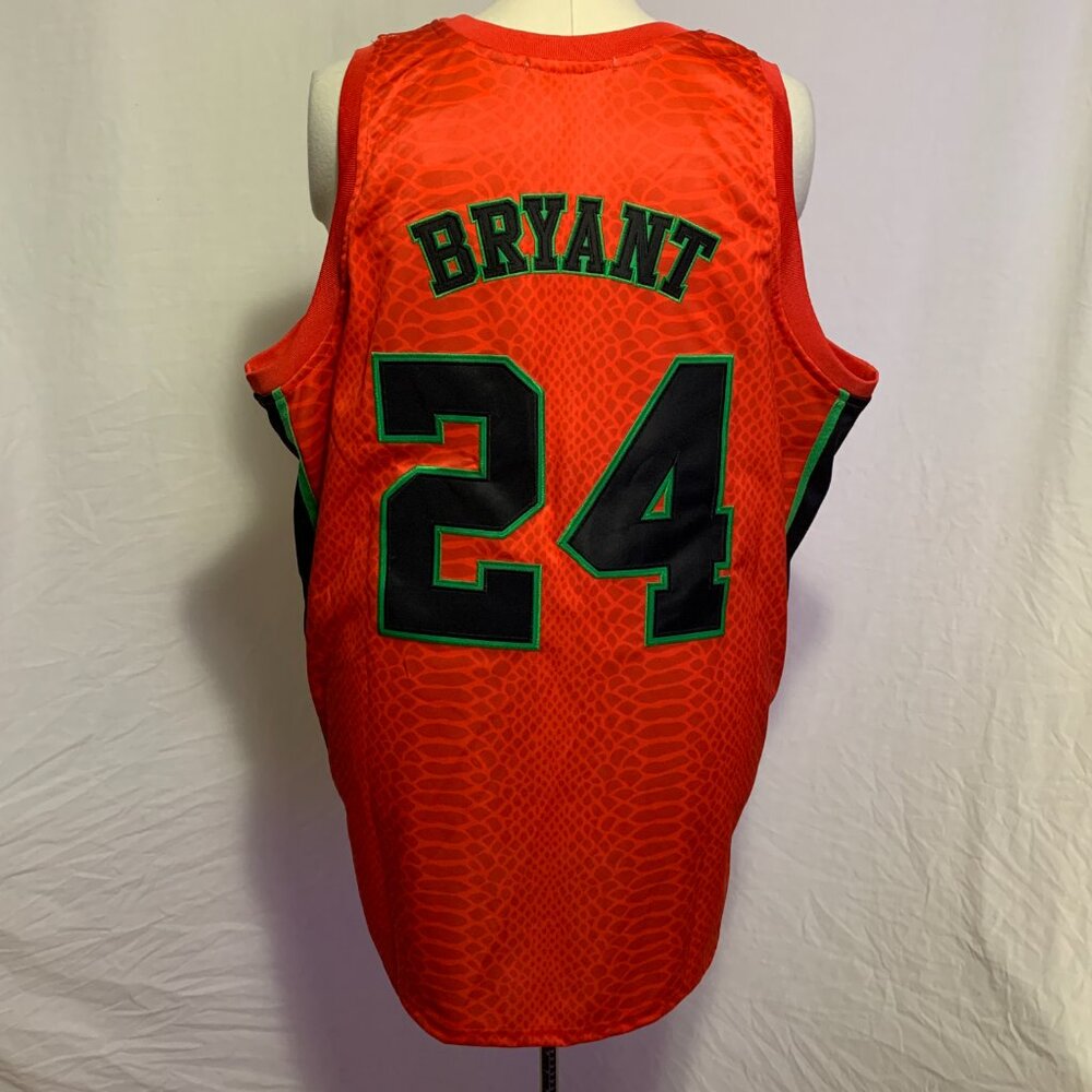 Headgear Classics Basketball Jersey #24 Kobe Bryant Black Mamba Grinch Mens 5XL - Picture 4 of 6